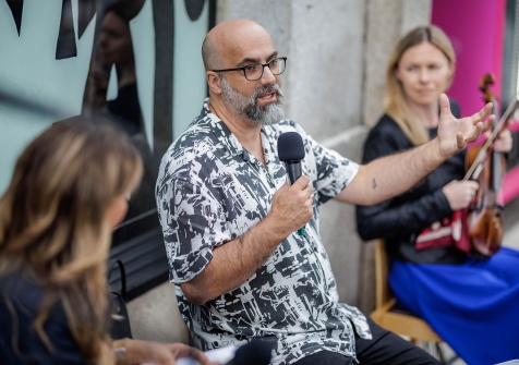 Valter Hugo Mãe reveals behind-the-scenes details of the film adaptation of “The Son of a Thousand Men” at Livraria Lello
